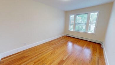 672 Washington St unit 5, Brookline, MA 02446 - photo 5