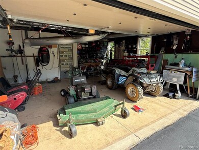 8346 Rucker Rd, Grosse Ile, MI 48138 - photo 5