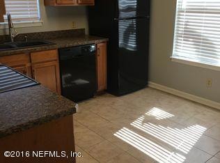 2759 Hidden Village Dr, Jacksonville, FL 32216 - photo 4