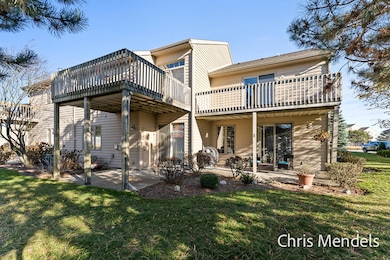 1387 W Harbour Towne Cir unit 231, Muskegon, MI 49441 - photo 4