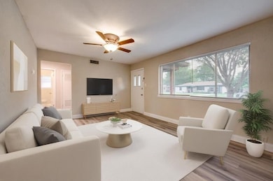 3912 Lakewood Dr, Fort Worth, TX 76135 - photo 5