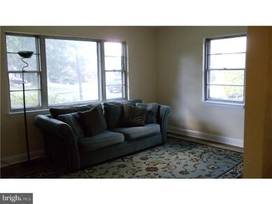 329 Woodlyn Cir, Woodlyn, PA 19094 - photo 7