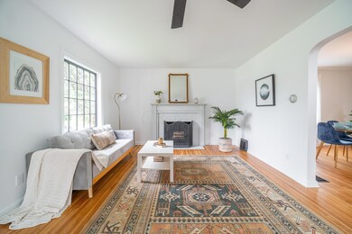 123 Letchworth Avenue-22