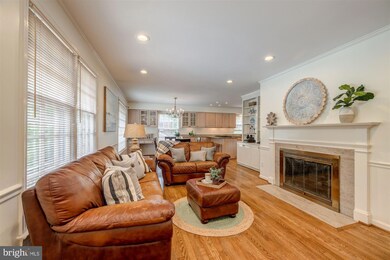 8109 Coach St, Potomac, MD 20854 - photo 6