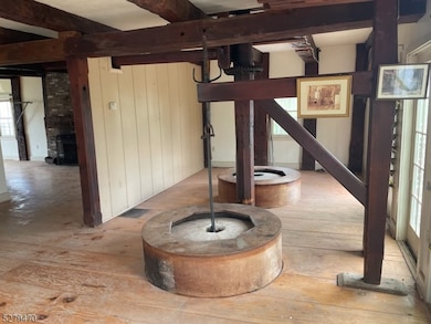 43 Dead Tree Run Rd, Belle Mead, NJ 08502 - photo 6