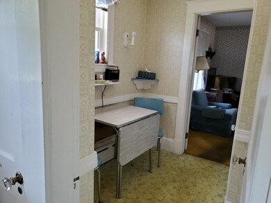 PARADIS KITCHEN NOOK