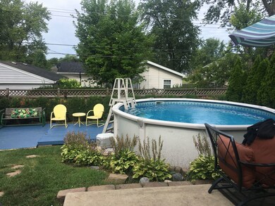 80 Alameda Dr, Carpentersville, IL 60110 - photo 4