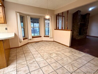 4004 S 134th East Ave, Tulsa, OK 74134 - photo 6