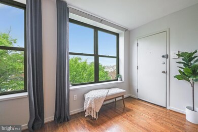 1848 Wyoming Ave NW unit 402, Washington, DC 20009 - photo 2