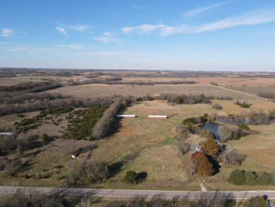 728 E Santa fe Ave, Burlingame, KS 66413 - photo 6