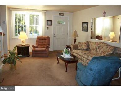 20 Clarendon Dr, Darby, PA 19023 - photo 7