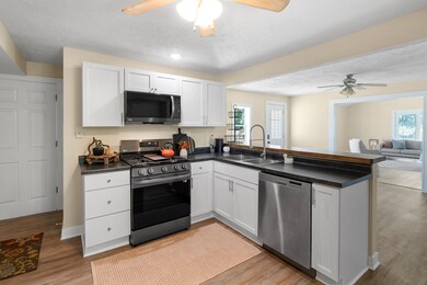 107th Ave 5743 Pullman 49450-11