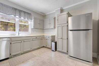 Plenty of Cabinets
