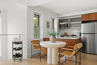 63 Conselyea St unit GARDENB1, Brooklyn, NY 11211 - photo 3