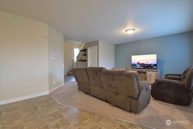 16574 Greenleaf Ave SE, Yelm, WA 98597 - photo 5