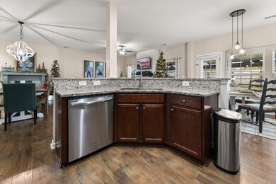 15-web-or-mls-Interior-12