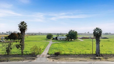 2679 Lobo Ave, Merced, CA 95348 - photo 2