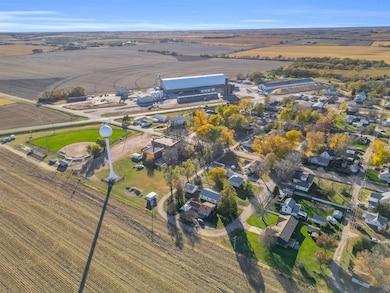 16 Walnut St, Riverdale, NE 68870 - photo 7