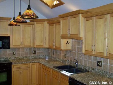 Kitchen Soft close cabinets and drawers