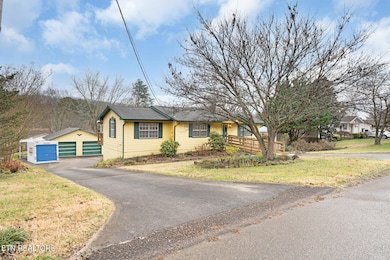 4322 O'Hara Dr, Knoxville, TN 37918 - photo 2