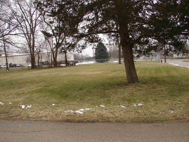 1901 Yuma Ave, Elkhart, IN 46516 - photo 2