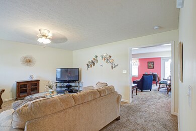 5916_Grandel_Meadow_Ct-6
