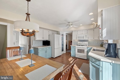 3713 Oakfalls Way, Nottingham, MD 21236 - photo 4