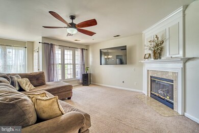 8185 Halley Ct unit 304, Lorton, VA 22079 - photo 5