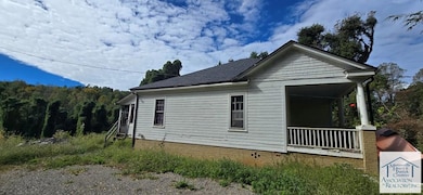 685 Chestnut St, Fieldale, VA 24089 - photo 6