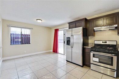 914 W Elm St, Compton, CA 90220 - photo 6