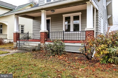 821 W Main St, Palmyra, PA 17078 - photo 2