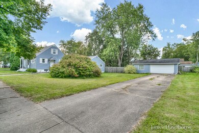 536 E Clinton St, Hastings, MI 49058 - photo 3