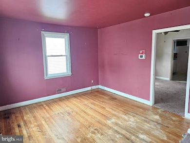 1605 Evergreen Dr, Dundalk, MD 21222 - photo 7