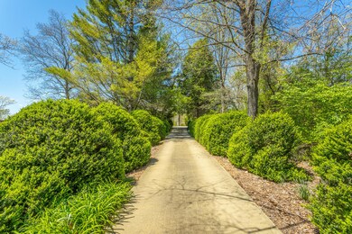 Private Driveway