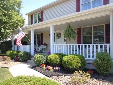 849 Thomas Fox Dr W, North Tonawanda, NY 14120 - photo 2