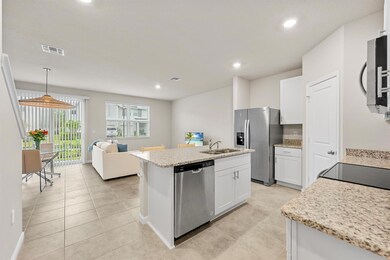 5731 SE Edgewater Cir, Stuart, FL 34997 - photo 5