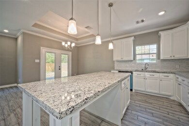 5917 Midgeley St, Houston, TX 77091 - photo 4