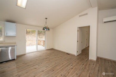 21149 Hobson Rd SE, Yelm, WA 98597 - photo 6