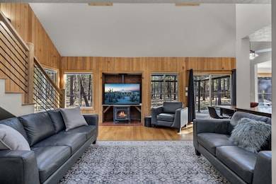 69388 Tollgate Rd, Sisters, OR 97759 - photo 7