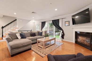 12 Ricciuti Dr unit 4, Quincy, MA 02169 - photo 4