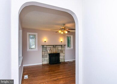 707 Clovis Ave, Capitol Heights, MD 20743 - photo 4