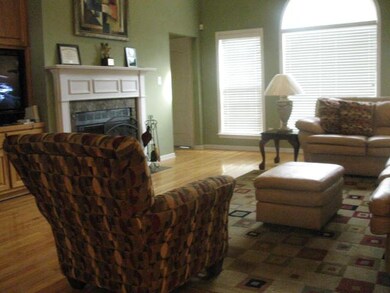 611 Dodds Walk, Macon, GA 31220 - photo 5