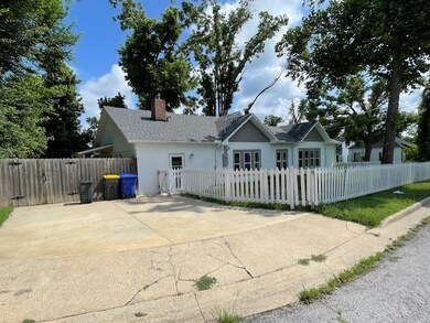 202 N 6th St, Rogers, AR 72756 - photo 4