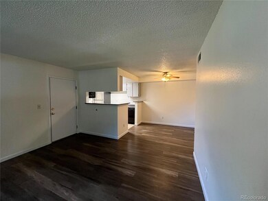 1785 S Pitkin St unit A, Aurora, CO 80017 - photo 4