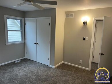 3116 SW Stone Ave, Topeka, KS 66614 - photo 7