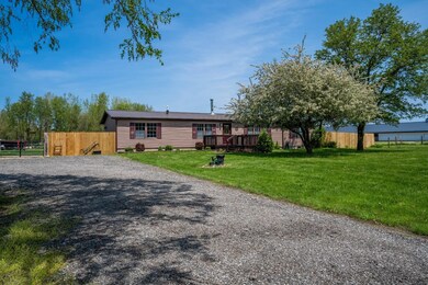 565 E 500 S, La Porte, IN 46350 - photo 3