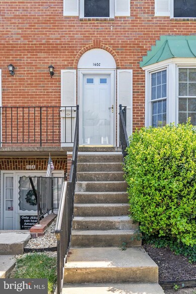 160C Leeds Ct W, Warrenton, VA 20186 - photo 2