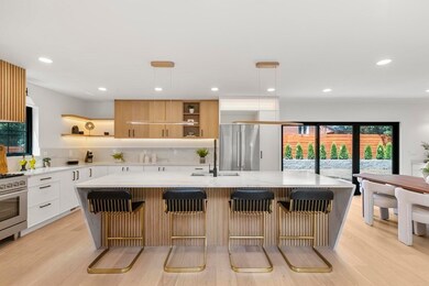 279 Florence Ave, Arlington, MA 02476 - photo 5