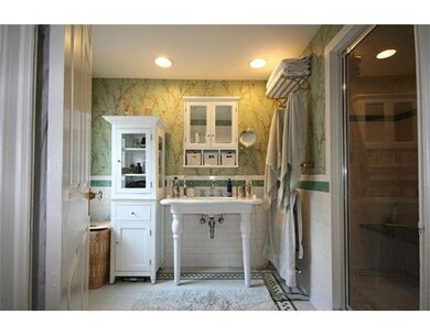 20 Fruit St unit 1, Newburyport, MA 01950 - photo 7