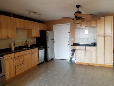 10 Hazelwood Ave unit 15, Dracut, MA 01826 - photo 2